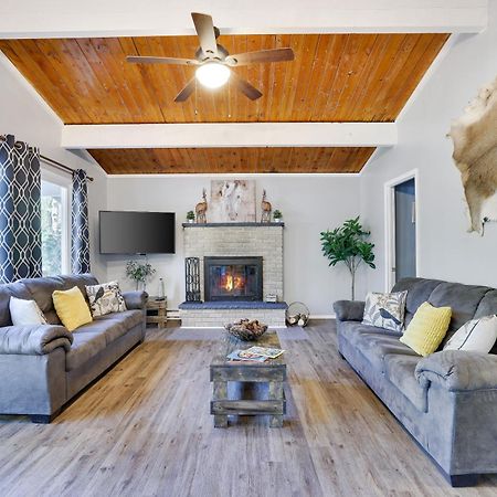 Chic And Stylish Home Hot Tub,4 Bedrooms, Game Movie Room, Firepit, Arcades, Playground On Site 2 Min Walk From Pool And Lake Tobyhanna Εξωτερικό φωτογραφία